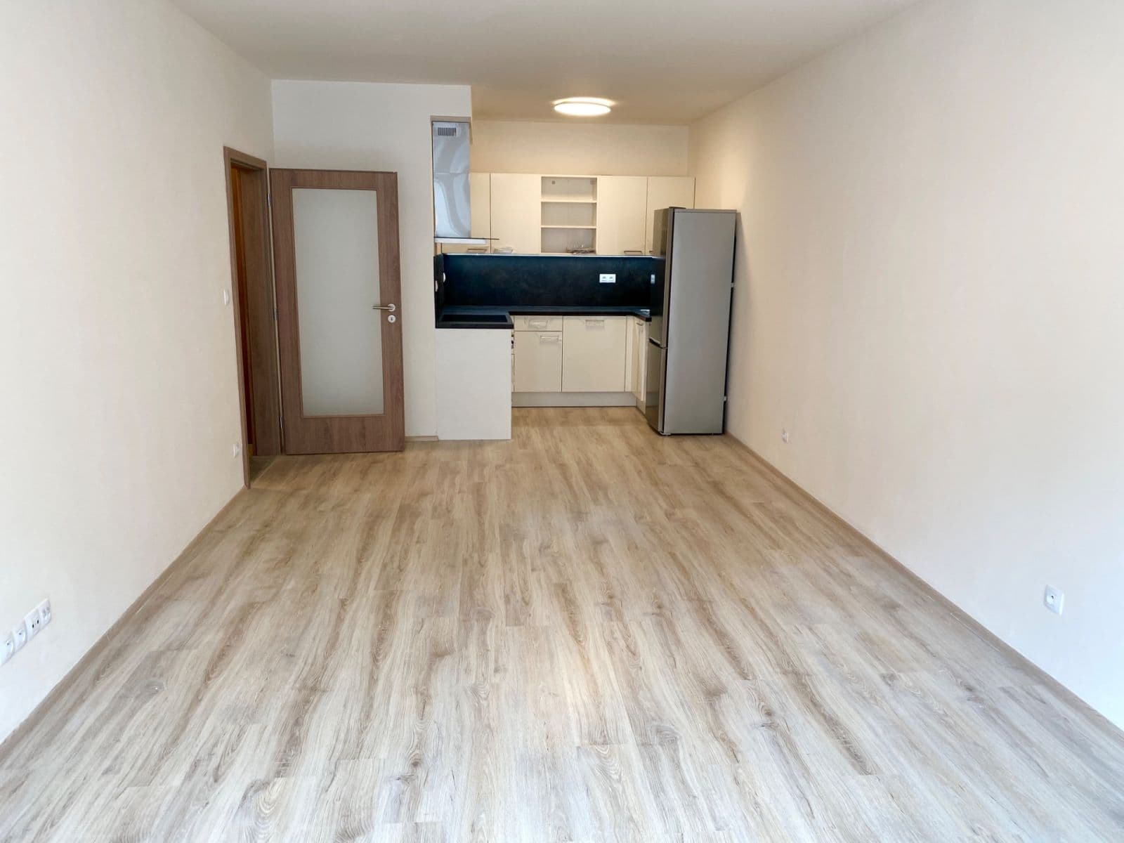Pronájem bytu 3+kk 75 m², Tupolevova, Praha, Praha Pronájem bytu 3+kk 75 m², Tupolevova, Praha, Praha