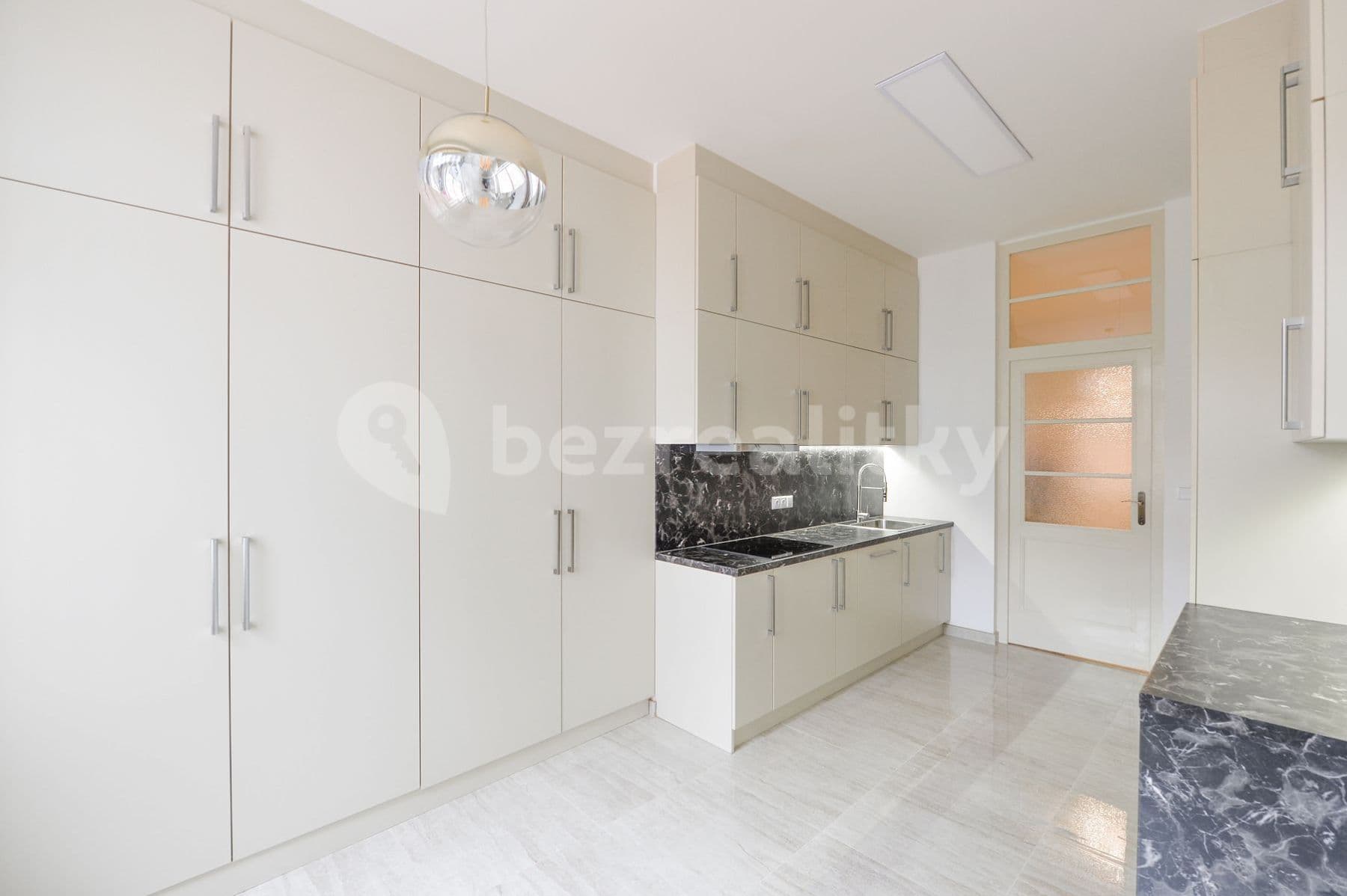 Pronájem bytu 3+1 103 m², Terronská, Praha, Praha Pronájem bytu 3+1 103 m², Terronská, Praha, Praha