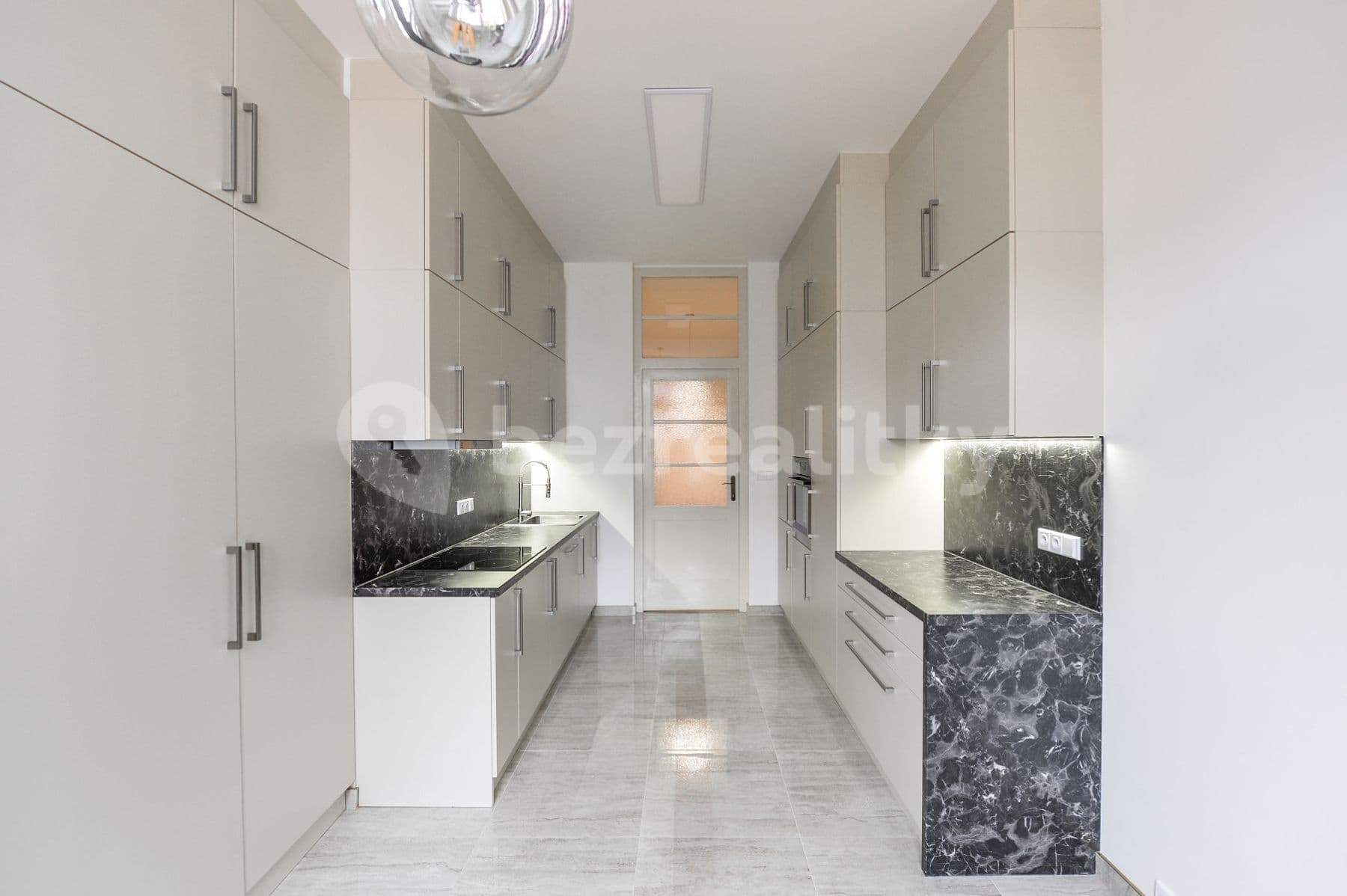 Pronájem bytu 3+1 103 m², Terronská, Praha, Praha Pronájem bytu 3+1 103 m², Terronská, Praha, Praha