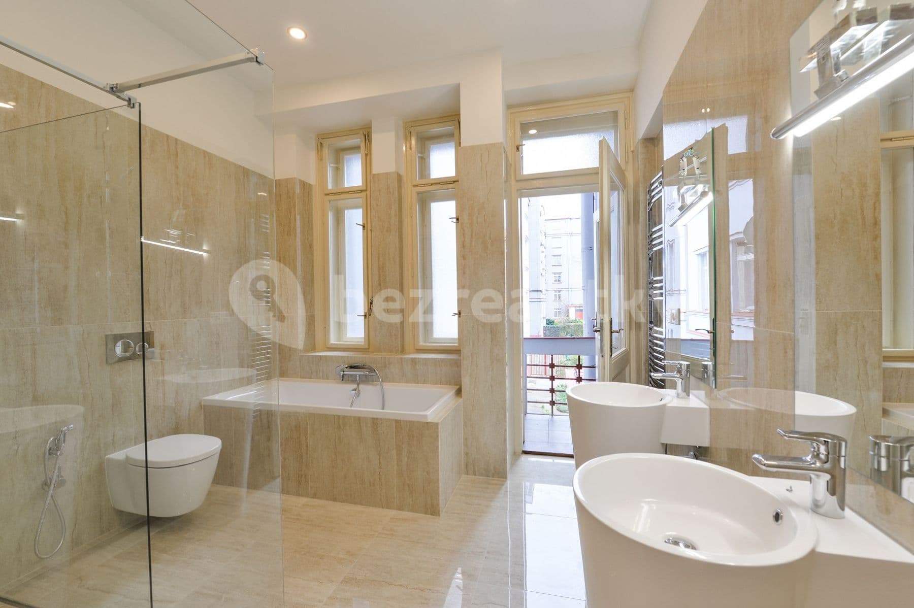 Pronájem bytu 3+1 103 m², Terronská, Praha, Praha Pronájem bytu 3+1 103 m², Terronská, Praha, Praha