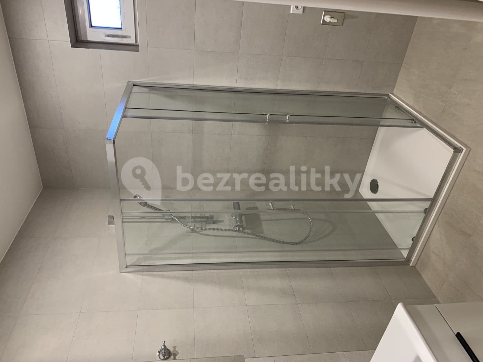 Pronájem bytu 2+1 55 m², Klučovská, Český Brod, Středočeský kraj Pronájem bytu 2+1 55 m², Klučovská, Český Brod, Středočeský kraj