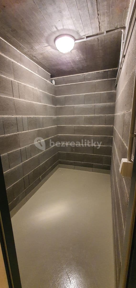 Pronájem bytu 2+kk 57 m², Novovysočanská, Praha, Praha Pronájem bytu 2+kk 57 m², Novovysočanská, Praha, Praha