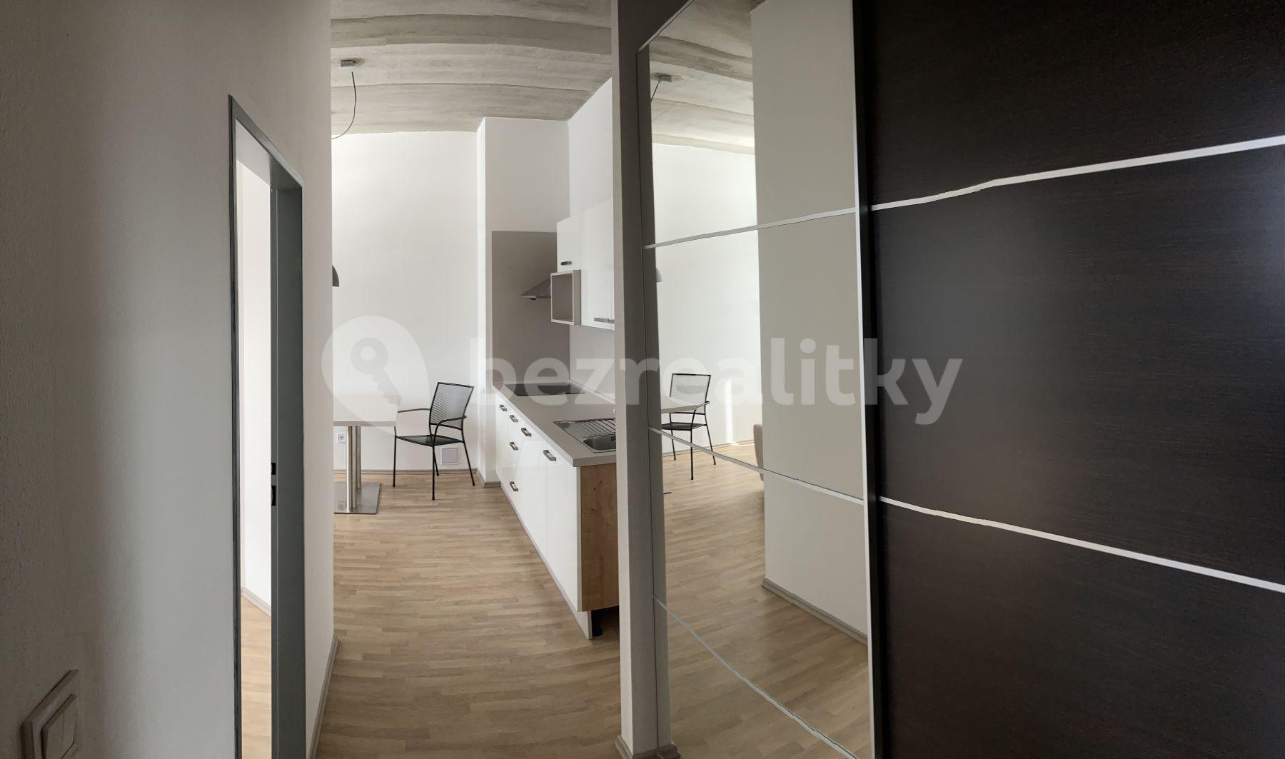 Pronájem bytu 2+kk 45 m², U Uhříněveské obory, Praha, Praha