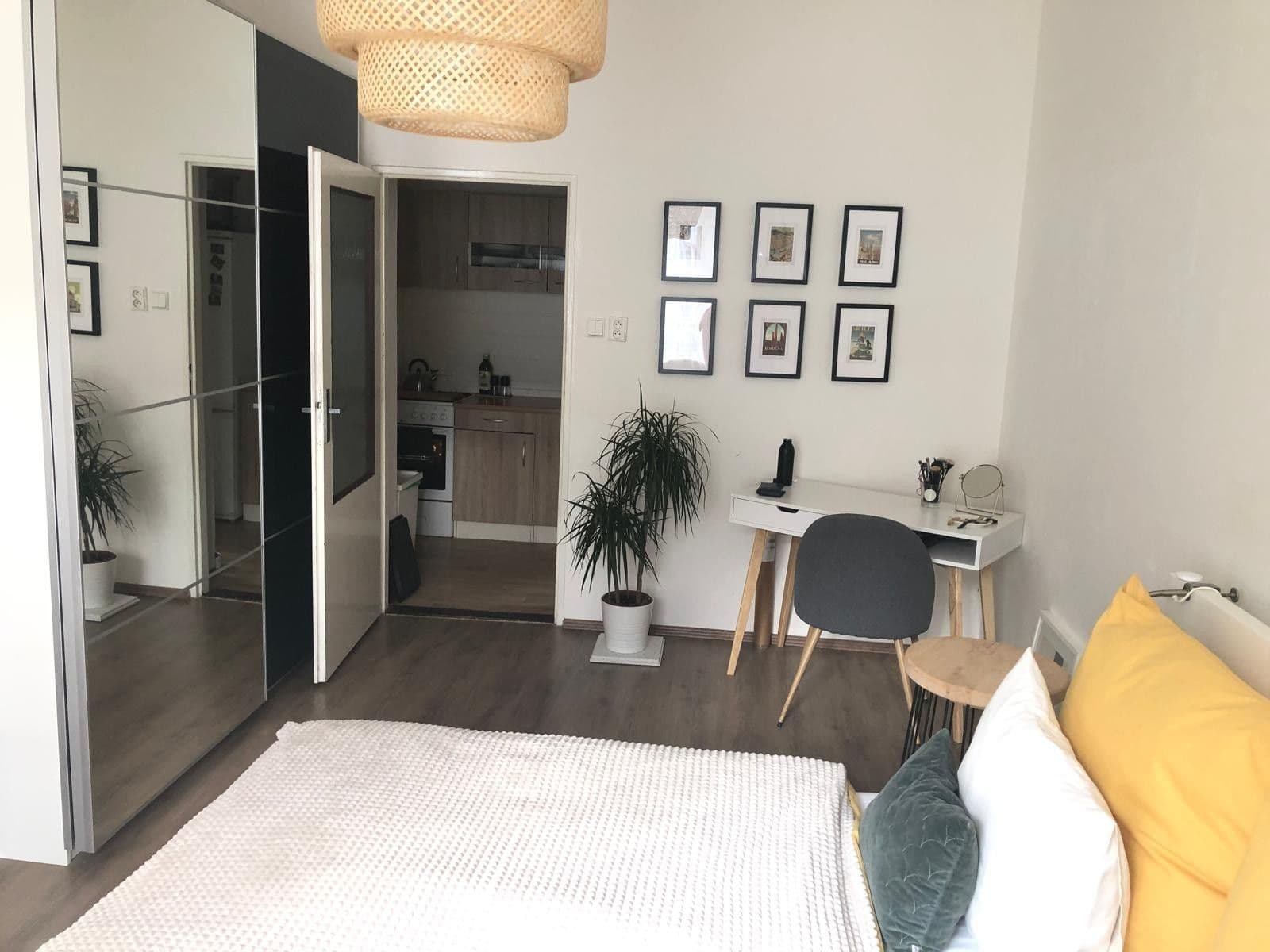 Pronájem bytu 2+kk 49 m², U Strže, Praha, Praha Pronájem bytu 2+kk 49 m², U Strže, Praha, Praha