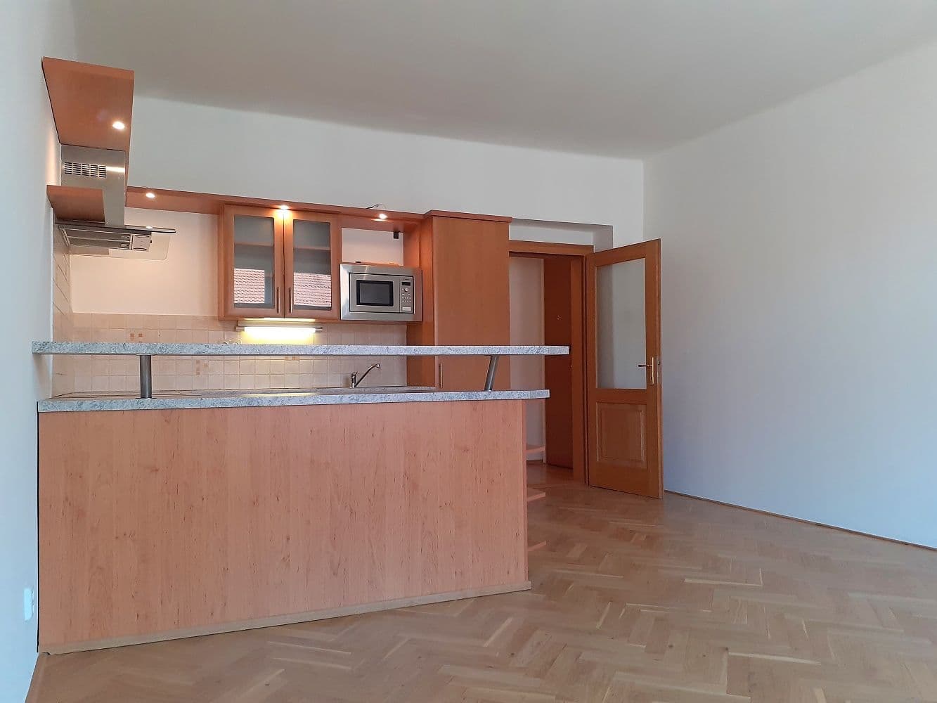 Pronájem bytu 2+kk 52 m², Slezská, Praha, Praha Pronájem bytu 2+kk 52 m², Slezská, Praha, Praha