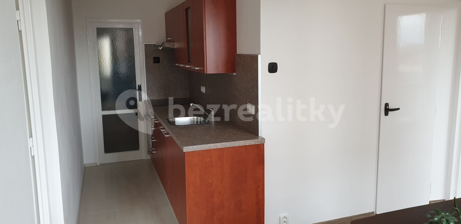 Pronájem bytu 3+1 73 m², Počernická, Praha, Praha Pronájem bytu 3+1 73 m², Počernická, Praha, Praha
