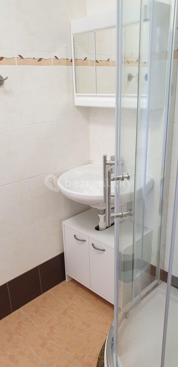 Pronájem bytu 3+1 73 m², Počernická, Praha, Praha Pronájem bytu 3+1 73 m², Počernická, Praha, Praha