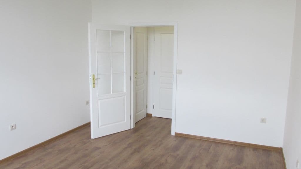 Pronájem bytu 2+kk 47 m², Husova, Mladá Boleslav, Středočeský kraj Pronájem bytu 2+kk 47 m², Husova, Mladá Boleslav, Středočeský kraj