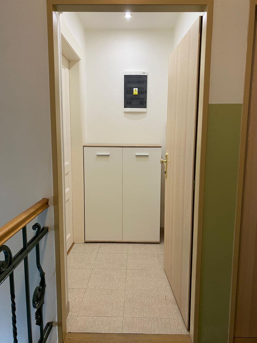 Pronájem bytu 2+kk 47 m², Husova, Mladá Boleslav, Středočeský kraj Pronájem bytu 2+kk 47 m², Husova, Mladá Boleslav, Středočeský kraj