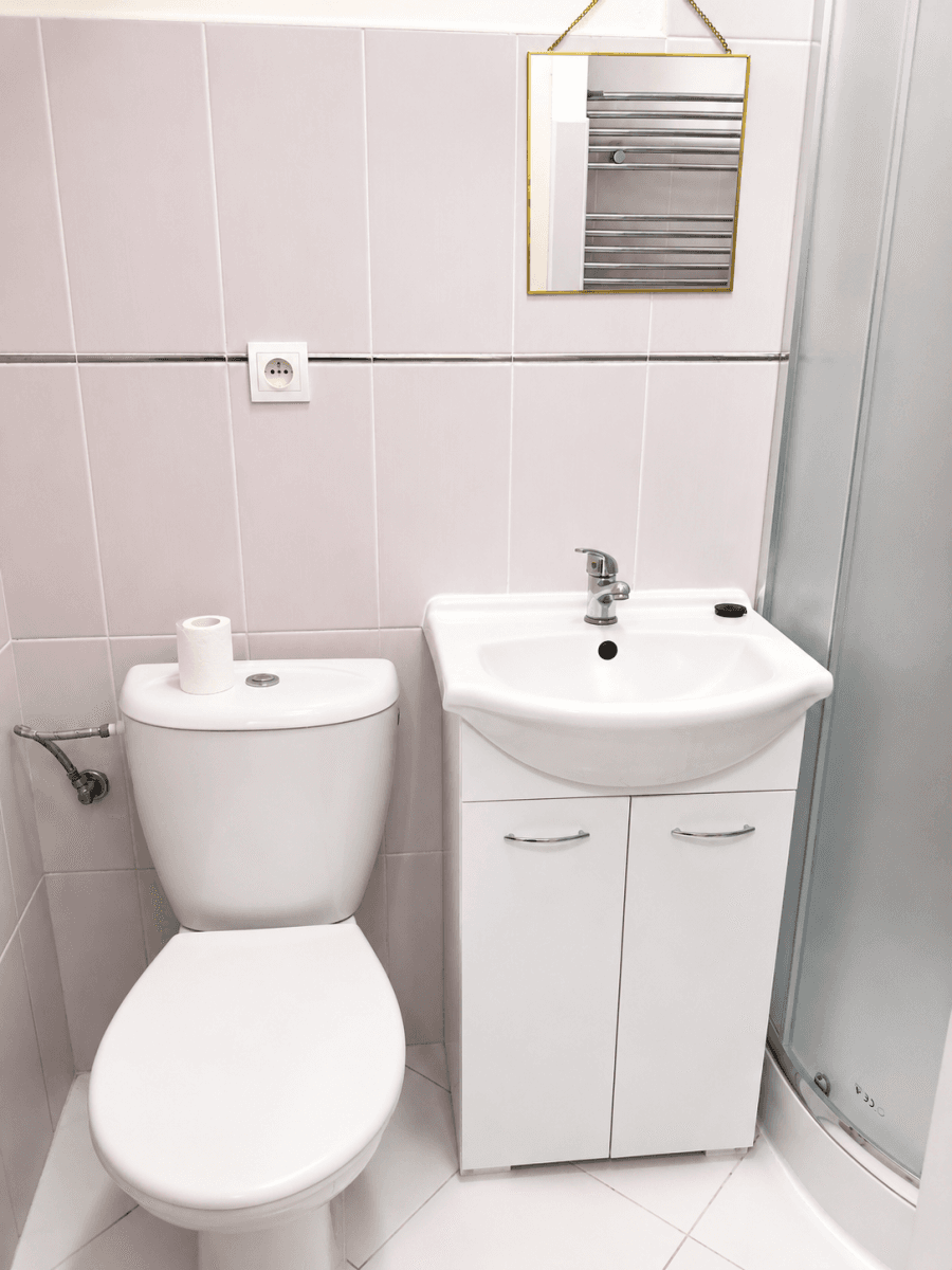 Pronájem bytu Garsoniéra 24 m², Emilie Floriánové, Jablonec nad Nisou, Liberecký kraj Pronájem bytu Garsoniéra 24 m², Emilie Floriánové, Jablonec nad Nisou, Liberecký kraj