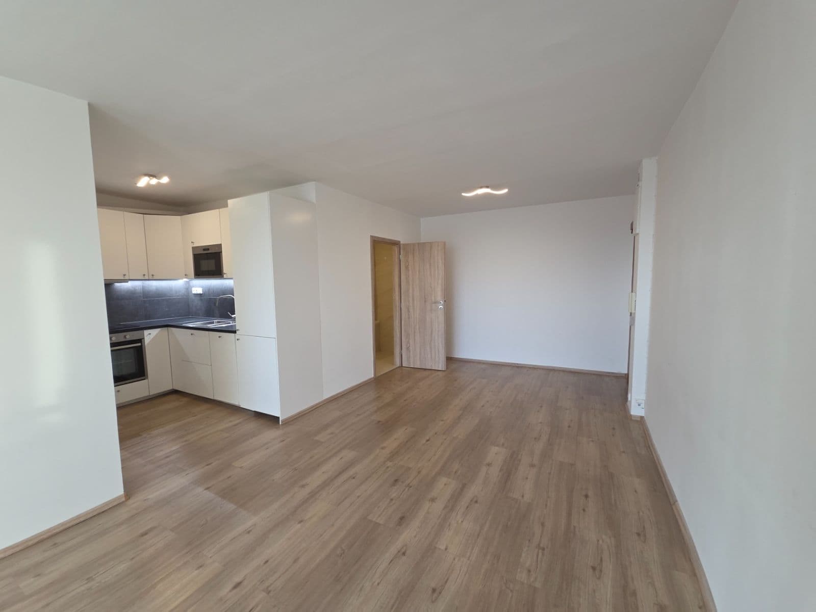Pronájem bytu 2+kk 48 m², Makovského, Praha, Praha Pronájem bytu 2+kk 48 m², Makovského, Praha, Praha