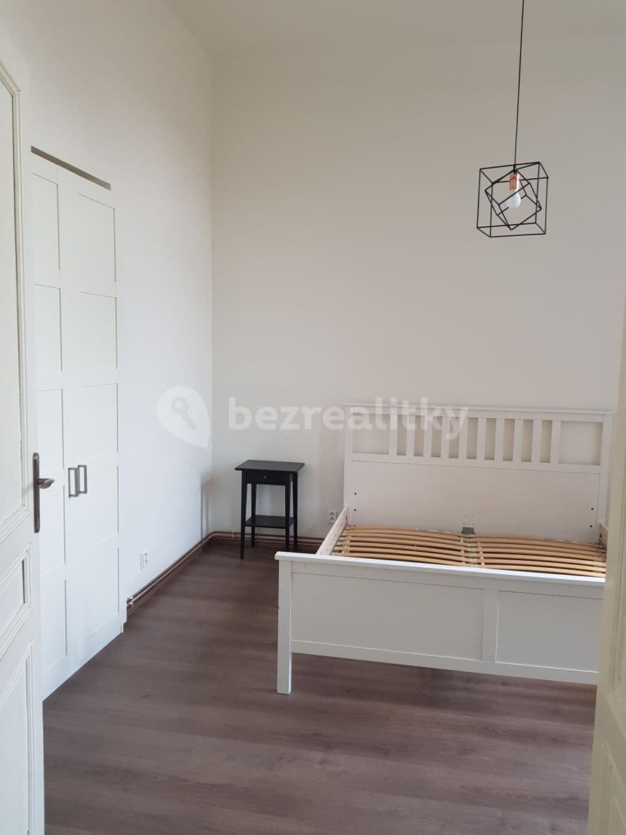 Pronájem bytu 2+1 58 m², Karlovotýnská, Nučice, Středočeský kraj Pronájem bytu 2+1 58 m², Karlovotýnská, Nučice, Středočeský kraj