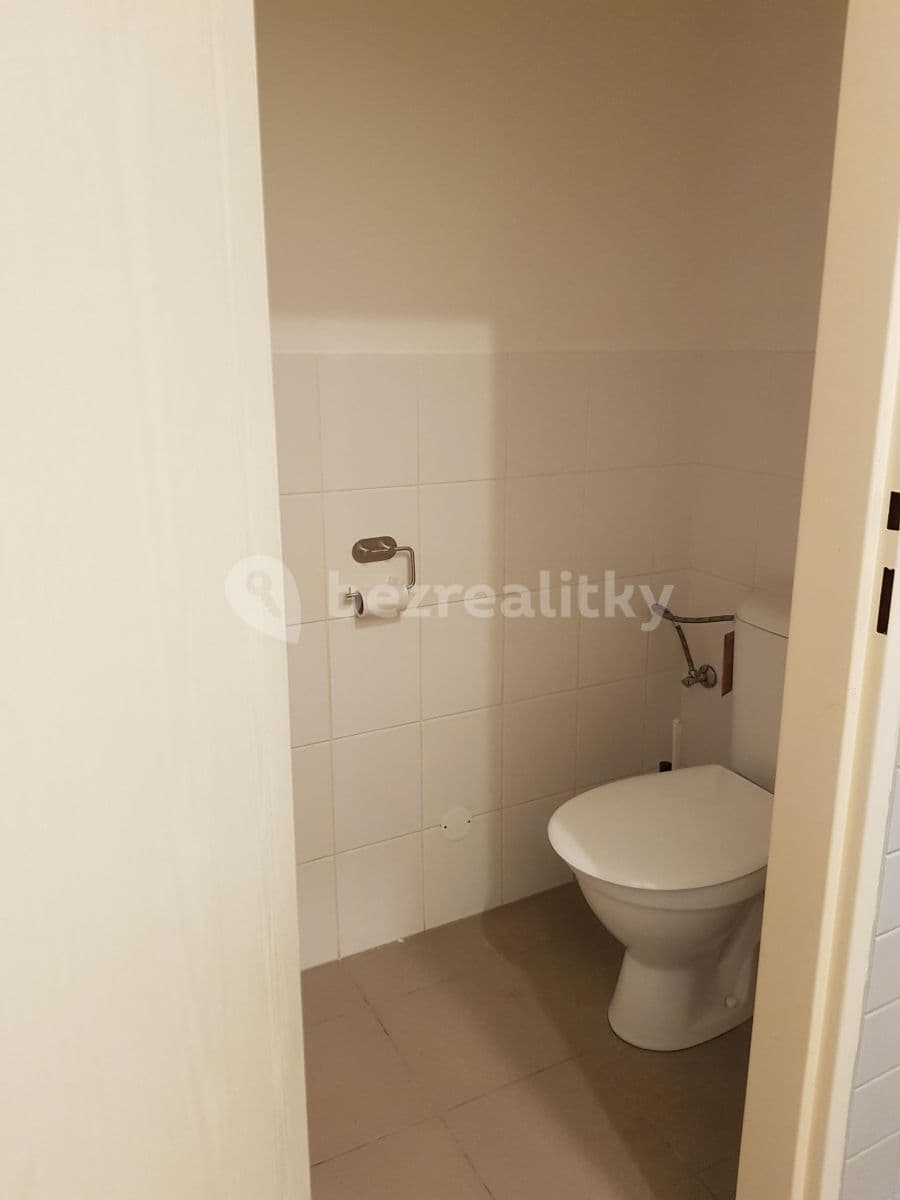 Pronájem bytu 2+1 58 m², Karlovotýnská, Nučice, Středočeský kraj Pronájem bytu 2+1 58 m², Karlovotýnská, Nučice, Středočeský kraj