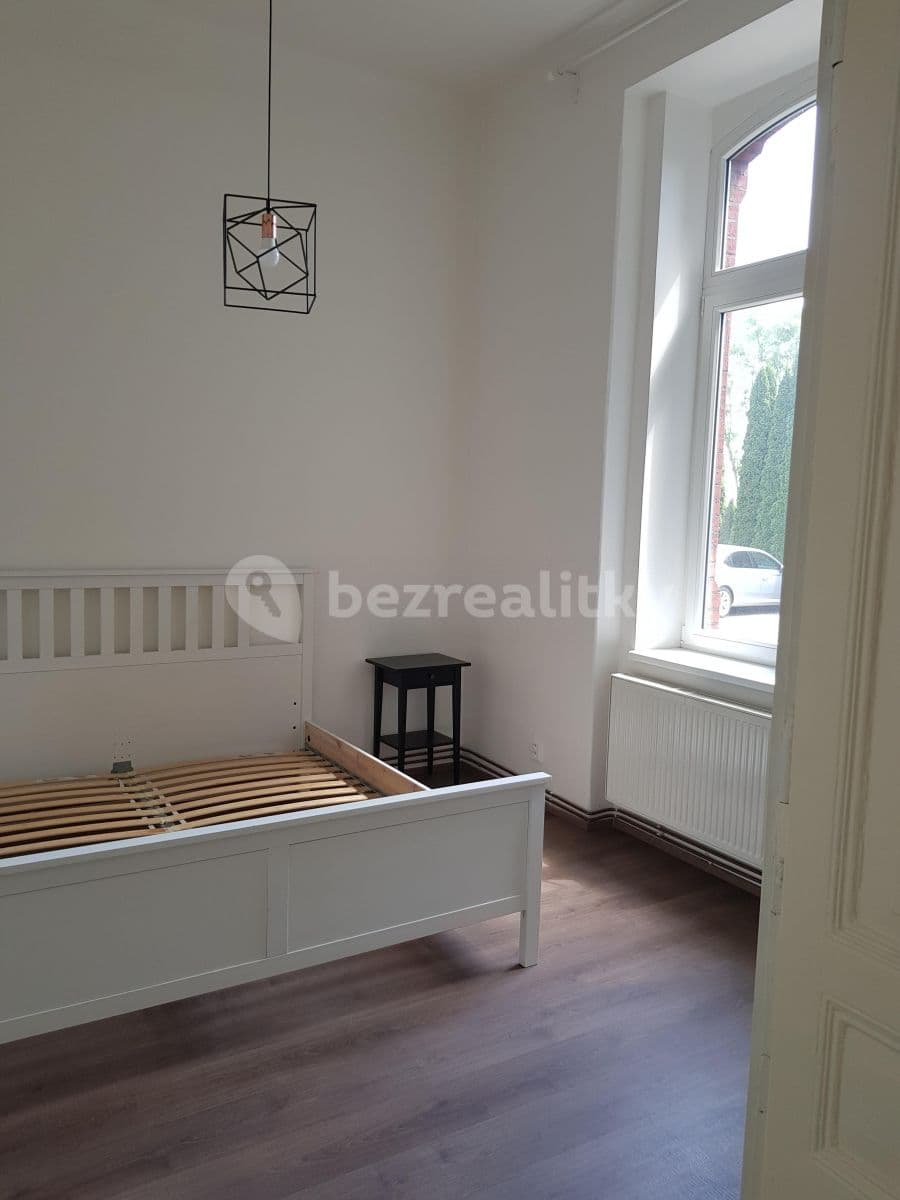 Pronájem bytu 2+1 58 m², Karlovotýnská, Nučice, Středočeský kraj Pronájem bytu 2+1 58 m², Karlovotýnská, Nučice, Středočeský kraj