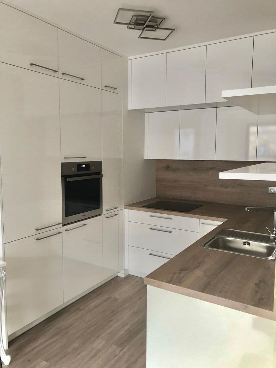 Pronájem bytu 2+kk 51 m², Bassova, Praha, Praha Pronájem bytu 2+kk 51 m², Bassova, Praha, Praha