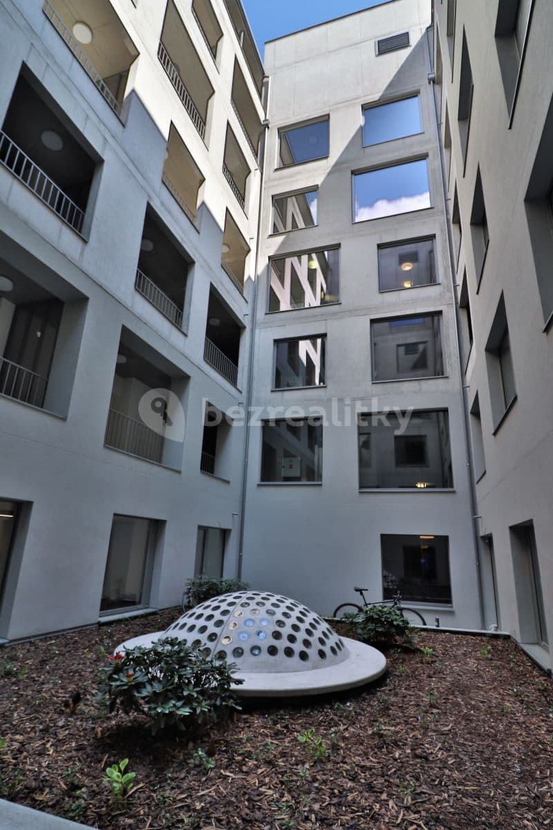 Pronájem kanceláře 77 m², Hlaváčkova, Praha, Praha Pronájem kanceláře 77 m², Hlaváčkova, Praha, Praha