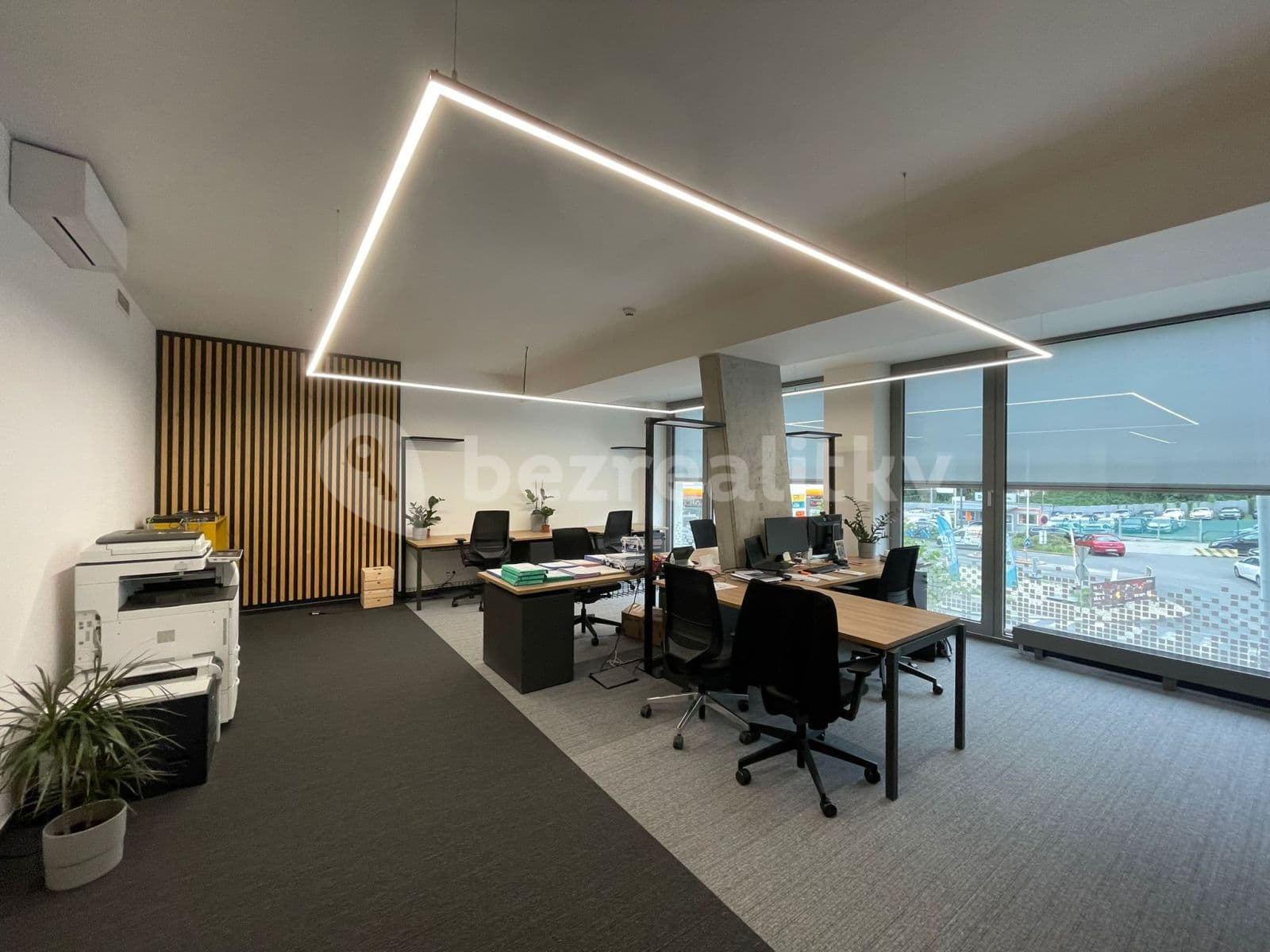 Pronájem kanceláře 77 m², Hlaváčkova, Praha, Praha Pronájem kanceláře 77 m², Hlaváčkova, Praha, Praha