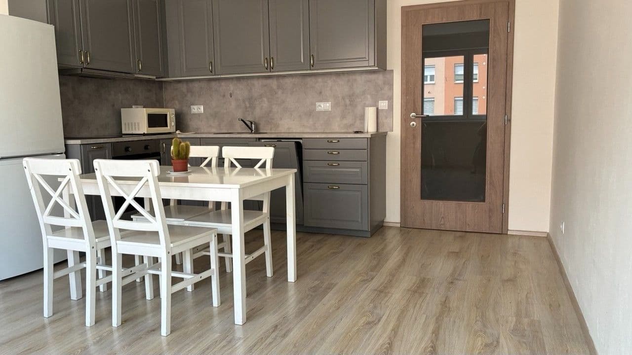 Pronájem bytu 2+kk 57 m², Tupolevova, Praha, Praha Pronájem bytu 2+kk 57 m², Tupolevova, Praha, Praha