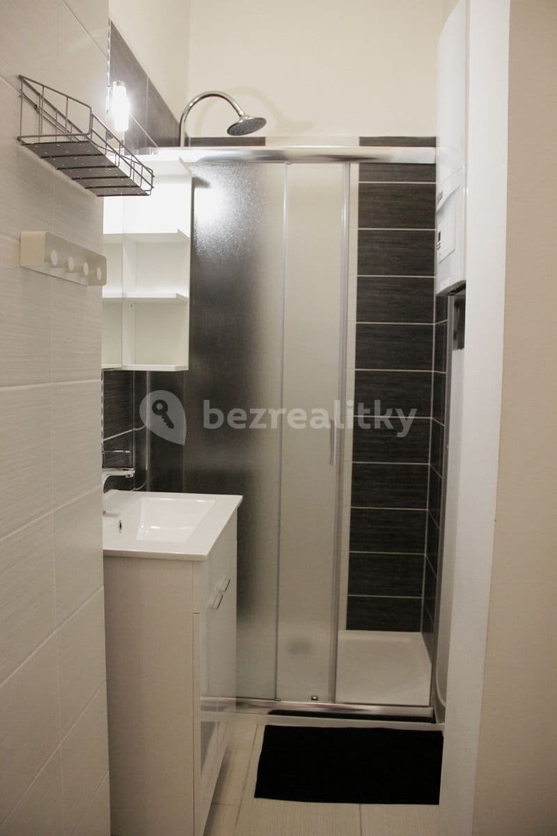 Pronájem bytu 2+1 70 m², Korunovační, Praha, Praha Pronájem bytu 2+1 70 m², Korunovační, Praha, Praha