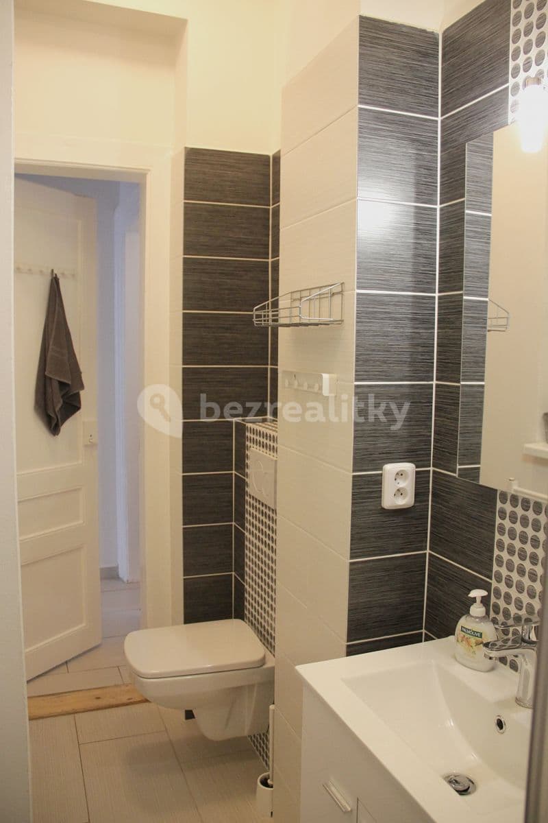 Pronájem bytu 2+1 70 m², Korunovační, Praha, Praha Pronájem bytu 2+1 70 m², Korunovační, Praha, Praha