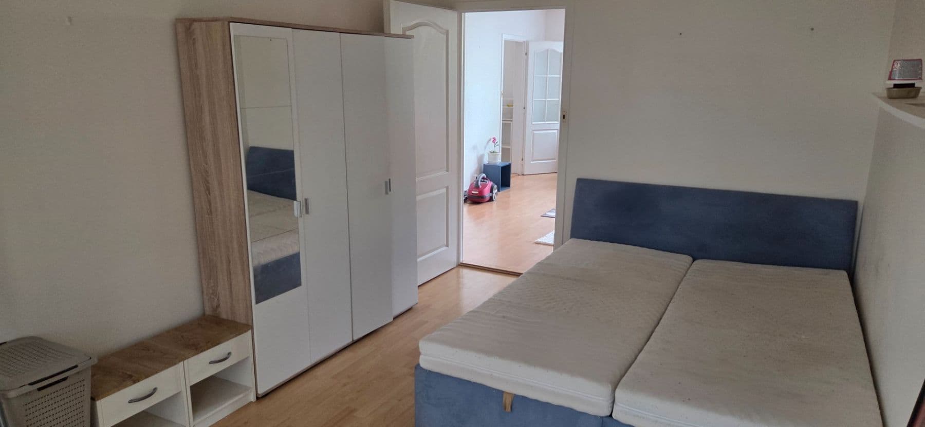 Pronájem bytu 3+1 70 m², Pražského, Praha, Praha Pronájem bytu 3+1 70 m², Pražského, Praha, Praha