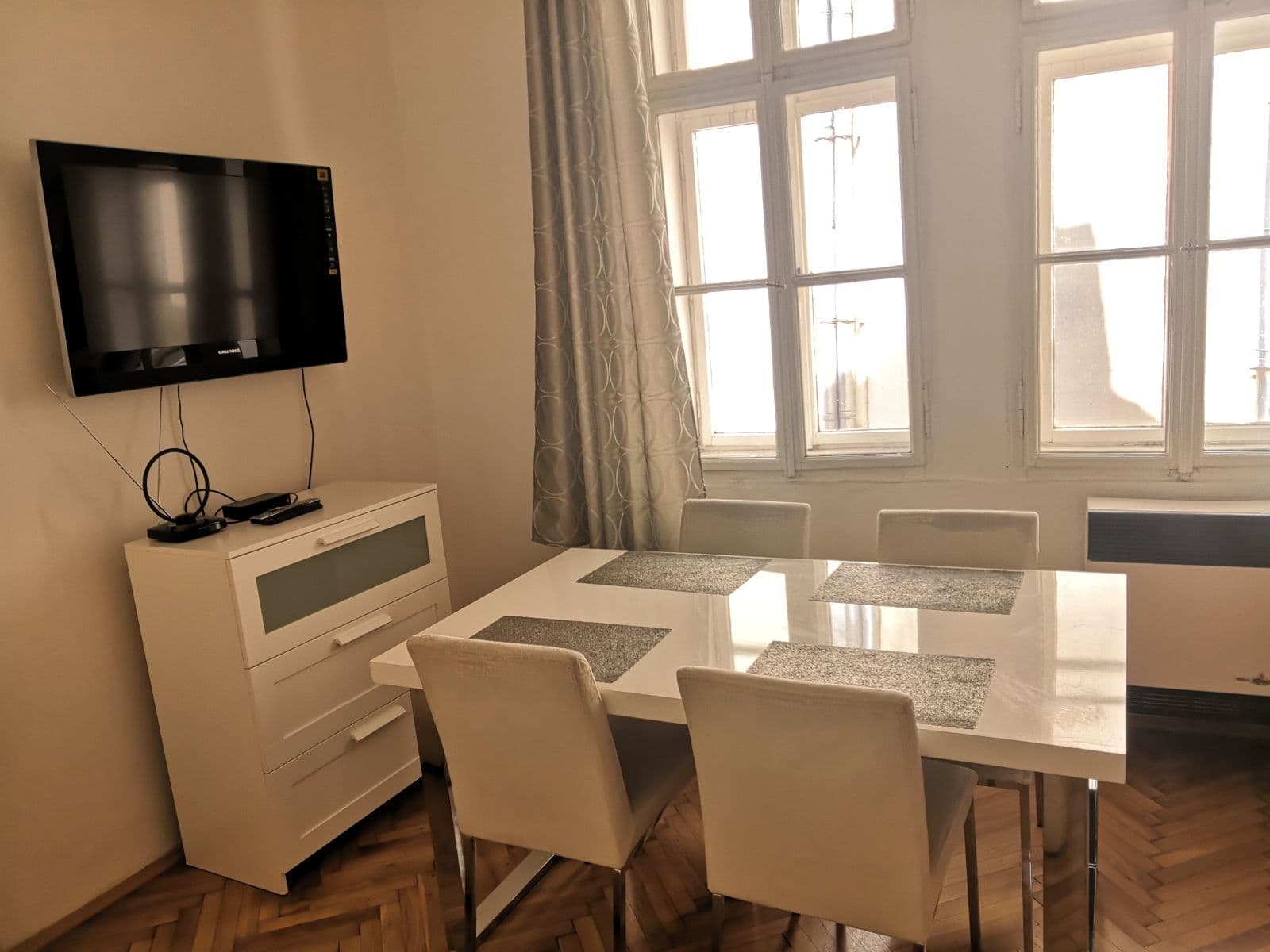 Pronájem bytu 2+kk 50 m², Spálená, Praha, Praha Pronájem bytu 2+kk 50 m², Spálená, Praha, Praha