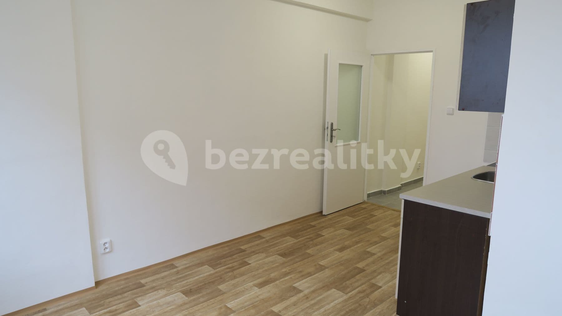 Pronájem bytu 1+kk 25 m², Jirchářská, Kostelec nad Orlicí, Královéhradecký kraj Pronájem bytu 1+kk 25 m², Jirchářská, Kostelec nad Orlicí, Královéhradecký kraj
