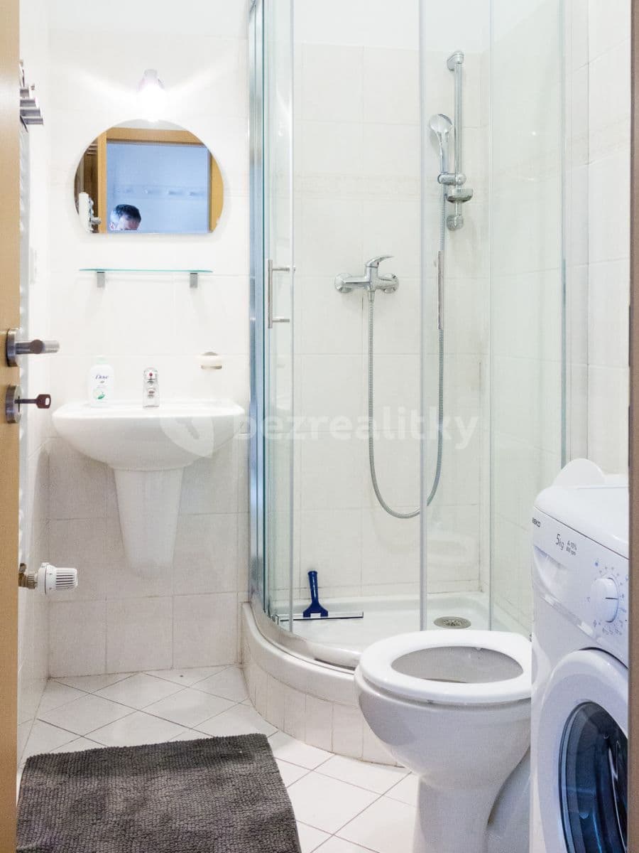 Pronájem bytu Garsoniéra 35 m², Havlíčkovo Náměstí, Praha, Praha Pronájem bytu Garsoniéra 35 m², Havlíčkovo Náměstí, Praha, Praha