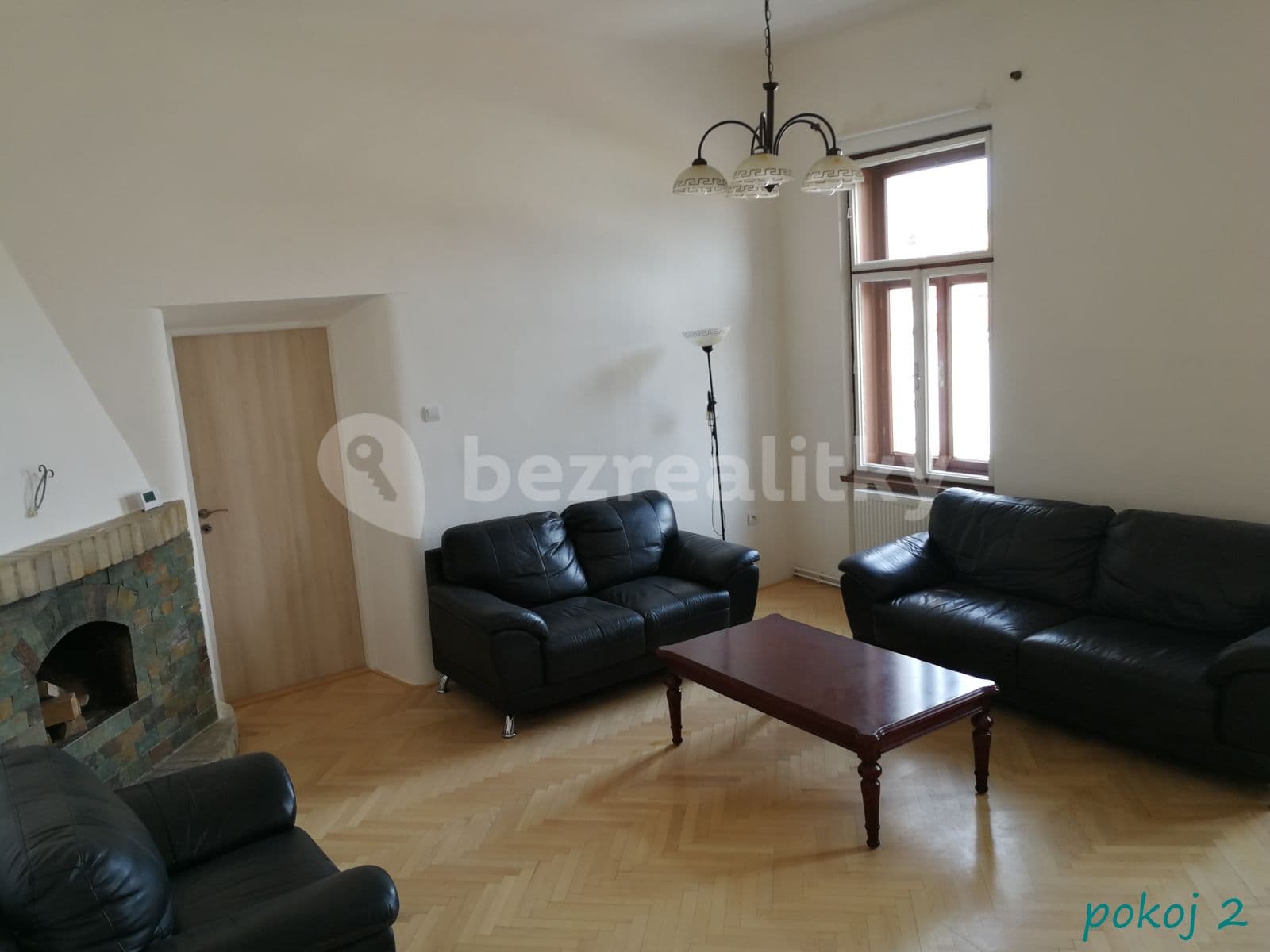 Pronájem bytu 4+1 155 m², Tř. Svobody, Olomouc, Olomoucký kraj Pronájem bytu 4+1 155 m², Tř. Svobody, Olomouc, Olomoucký kraj