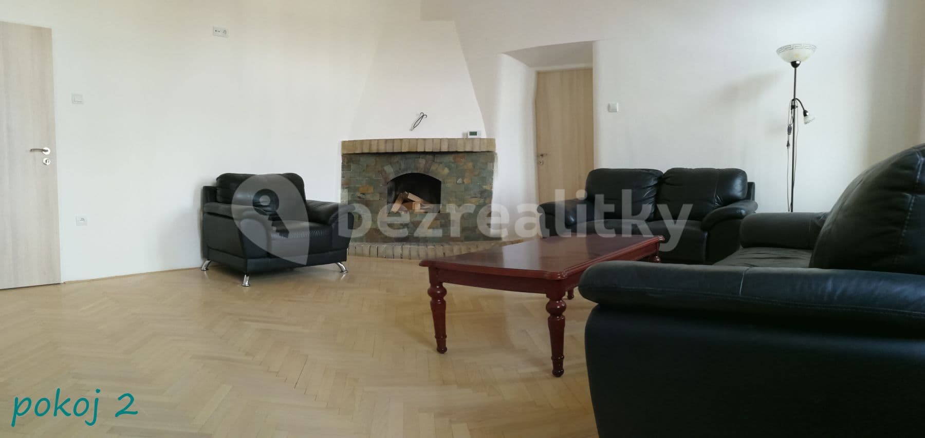 Pronájem bytu 4+1 155 m², Tř. Svobody, Olomouc, Olomoucký kraj Pronájem bytu 4+1 155 m², Tř. Svobody, Olomouc, Olomoucký kraj