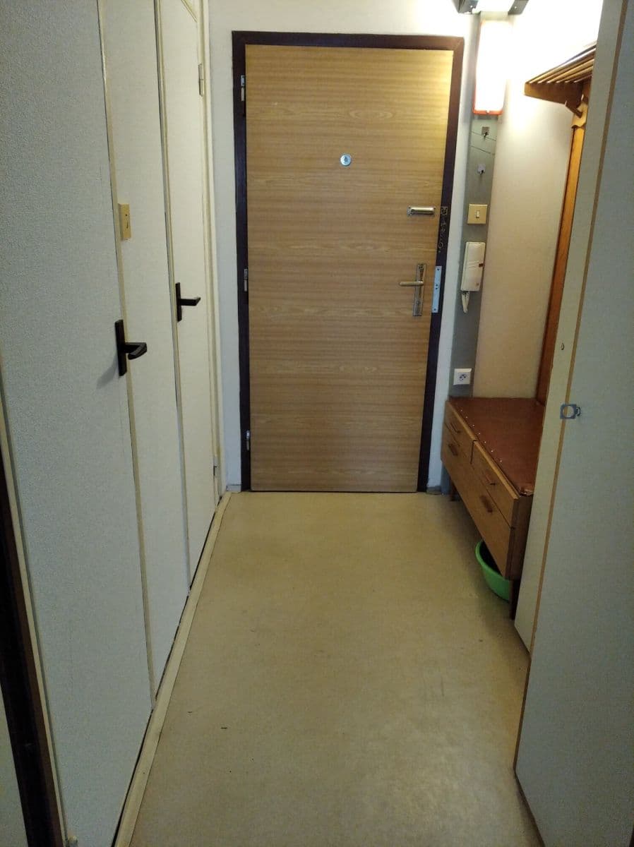 Pronájem bytu Garsoniéra 30 m², Semická, Praha, Praha Pronájem bytu Garsoniéra 30 m², Semická, Praha, Praha