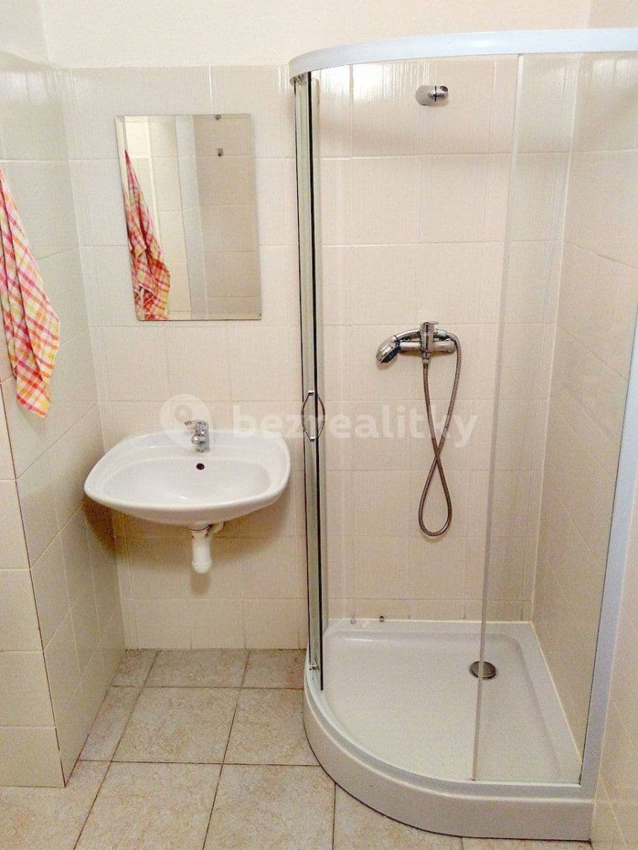 Pronájem bytu 1+1 30 m², Turnovská, Praha, Praha Pronájem bytu 1+1 30 m², Turnovská, Praha, Praha