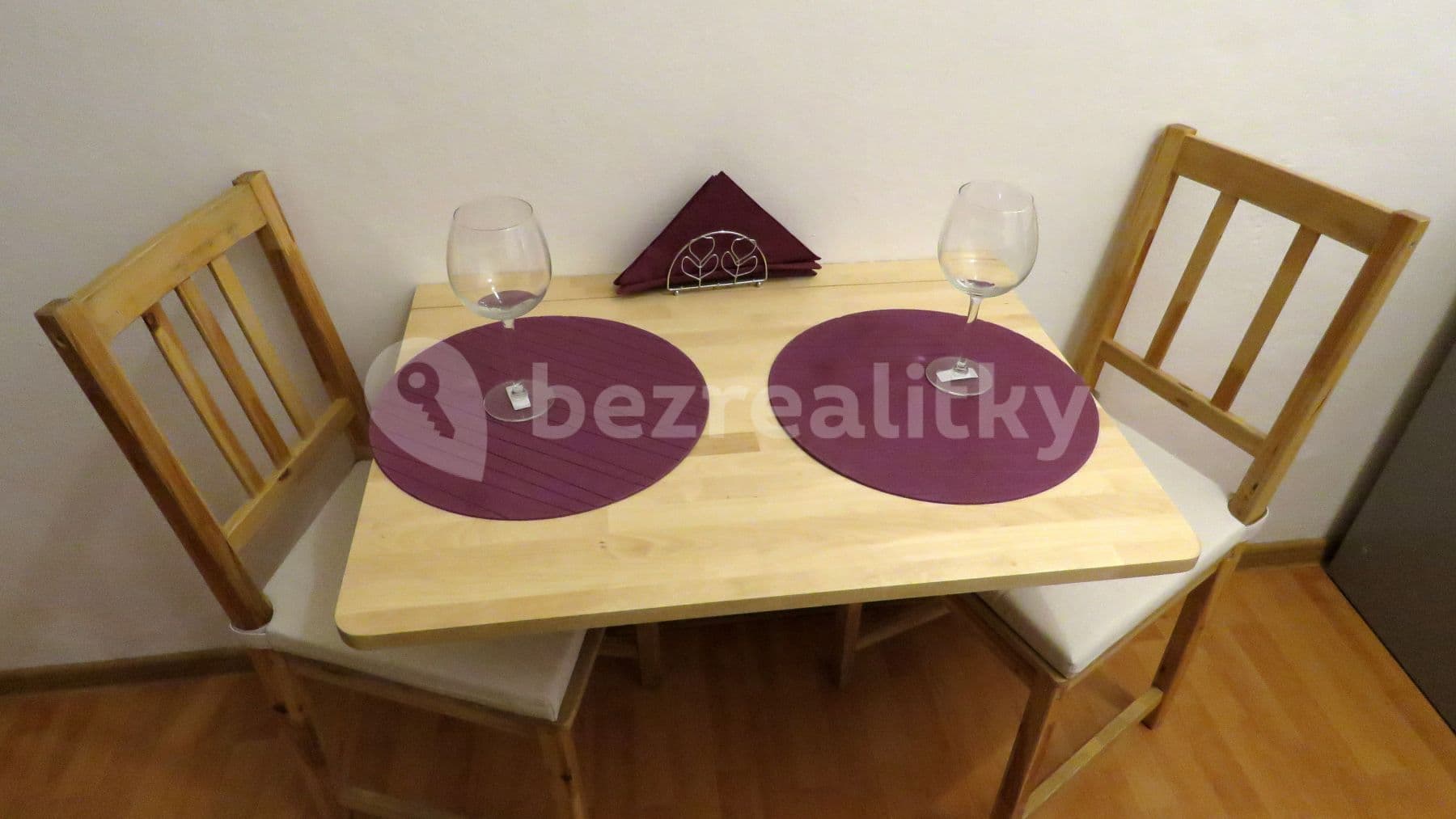 Pronájem bytu 1+1 30 m², Turnovská, Praha, Praha Pronájem bytu 1+1 30 m², Turnovská, Praha, Praha