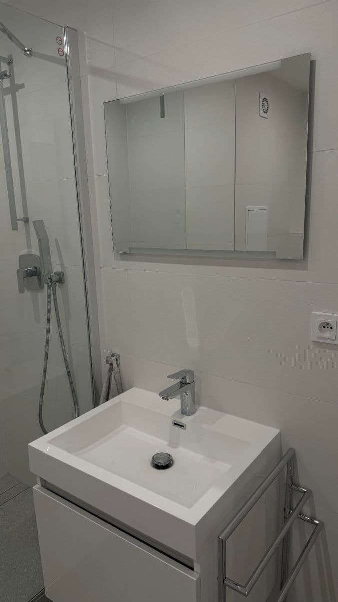 Pronájem bytu 2+kk 43 m², Boháčova, Praha, Praha Pronájem bytu 2+kk 43 m², Boháčova, Praha, Praha