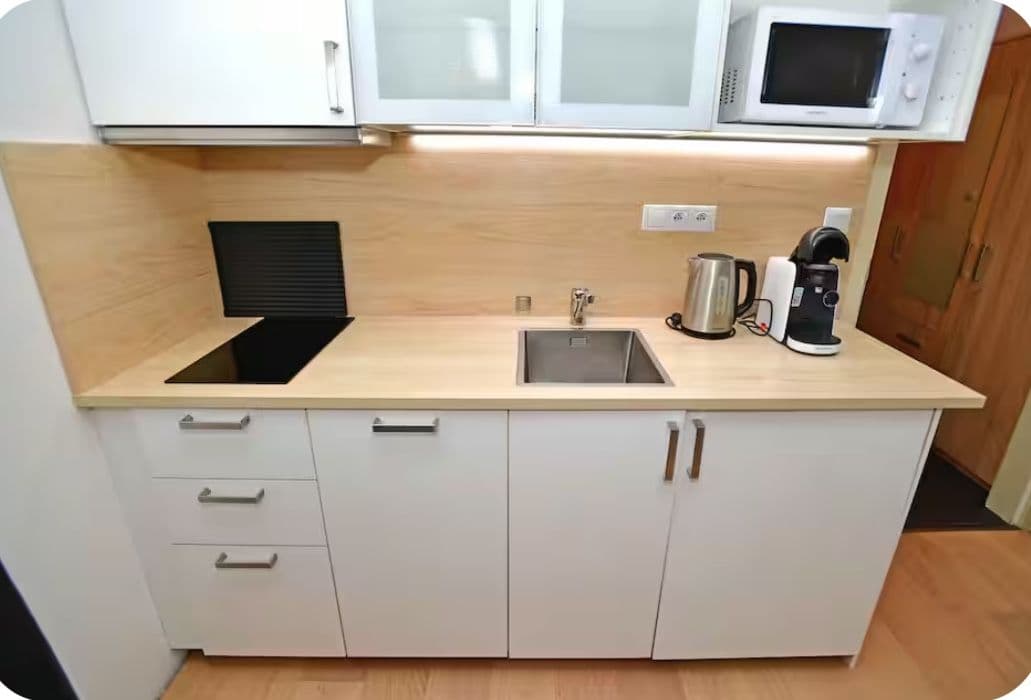 Pronájem bytu 1+kk 31 m², Krakovská, Praha, Praha Pronájem bytu 1+kk 31 m², Krakovská, Praha, Praha