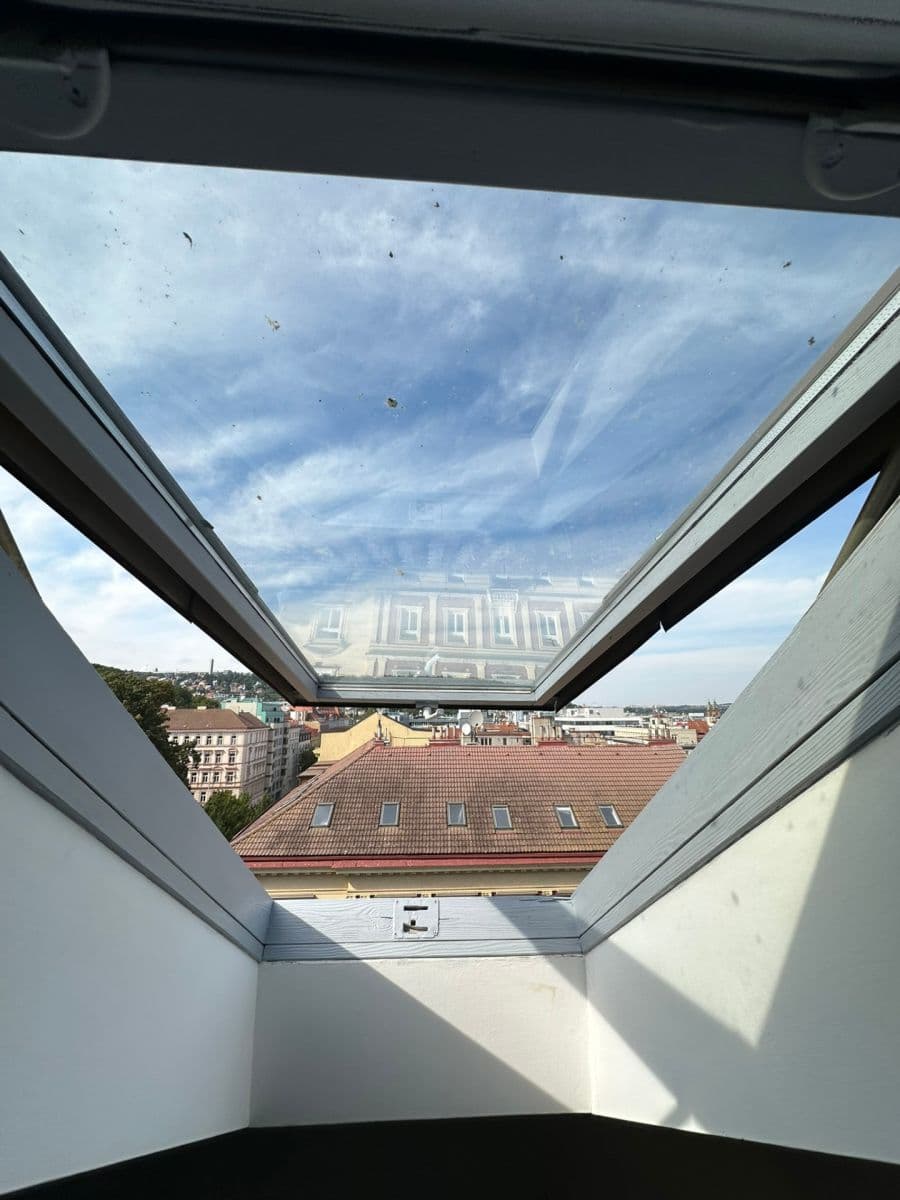 Pronájem bytu 2+kk 18 m², Kováků, Praha, Praha Pronájem bytu 2+kk 18 m², Kováků, Praha, Praha