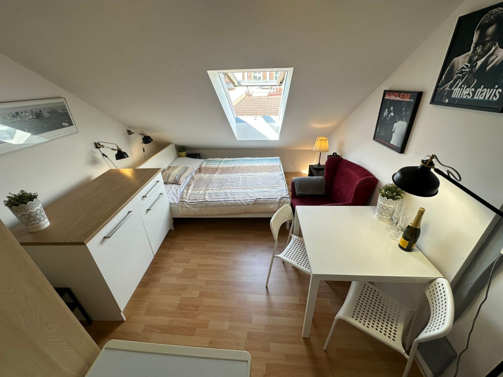 Pronájem bytu 2+kk 18 m², Kováků, Praha, Praha Pronájem bytu 2+kk 18 m², Kováků, Praha, Praha