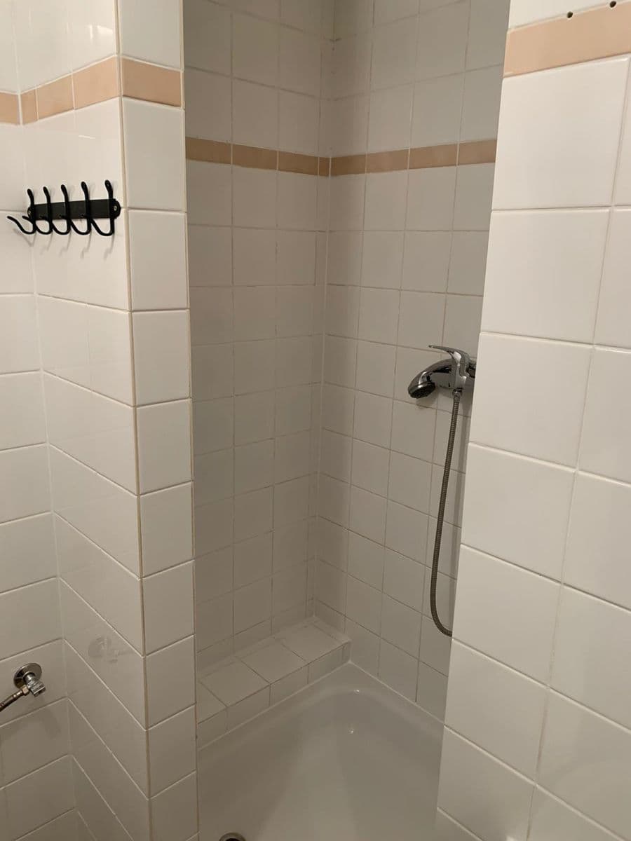 Pronájem bytu Garsoniéra 25 m², Kováků, Praha, Praha Pronájem bytu Garsoniéra 25 m², Kováků, Praha, Praha