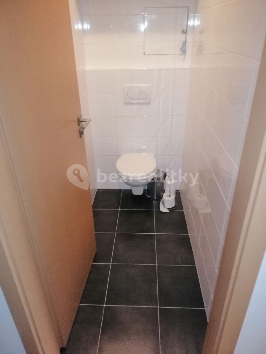 Pronájem bytu 3+kk 63 m², Komenského, Horoměřice, Středočeský kraj Pronájem bytu 3+kk 63 m², Komenského, Horoměřice, Středočeský kraj