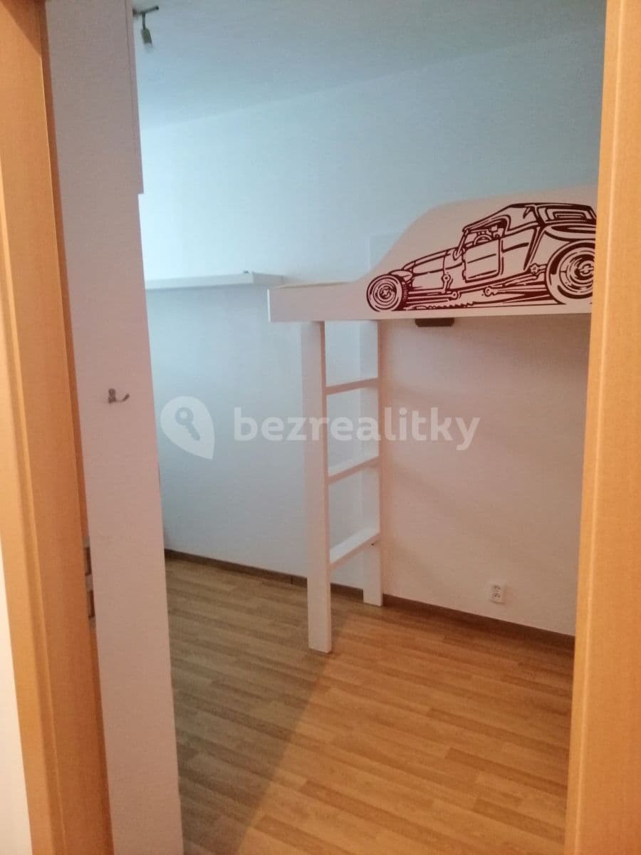 Pronájem bytu 3+kk 63 m², Komenského, Horoměřice, Středočeský kraj Pronájem bytu 3+kk 63 m², Komenského, Horoměřice, Středočeský kraj