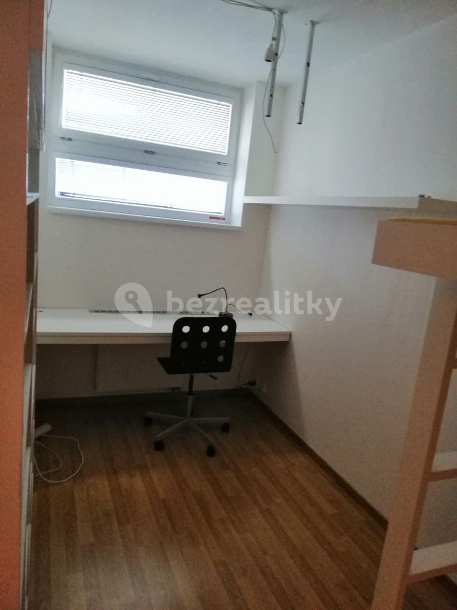 Pronájem bytu 3+kk 63 m², Komenského, Horoměřice, Středočeský kraj Pronájem bytu 3+kk 63 m², Komenského, Horoměřice, Středočeský kraj