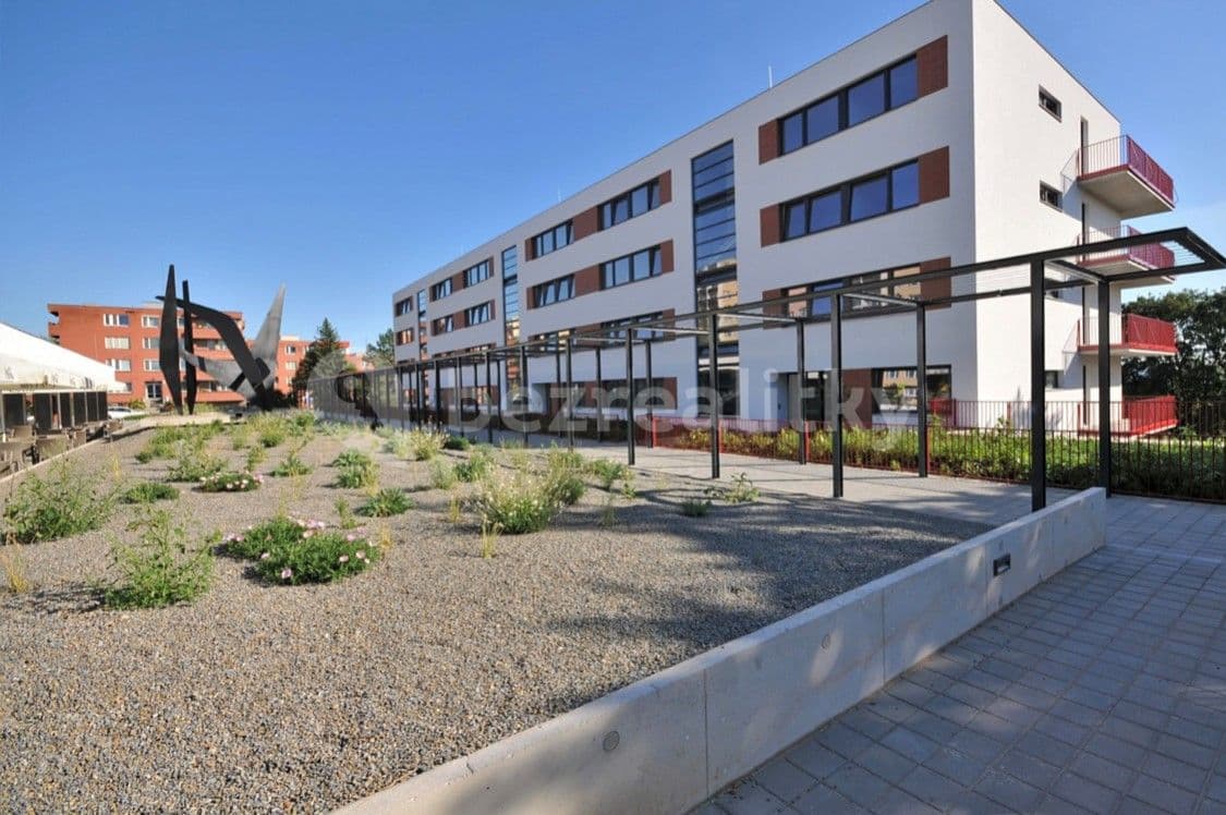 Pronájem bytu 2+kk 46 m², 42, Brno, Jihomoravský kraj Pronájem bytu 2+kk 46 m², 42, Brno, Jihomoravský kraj