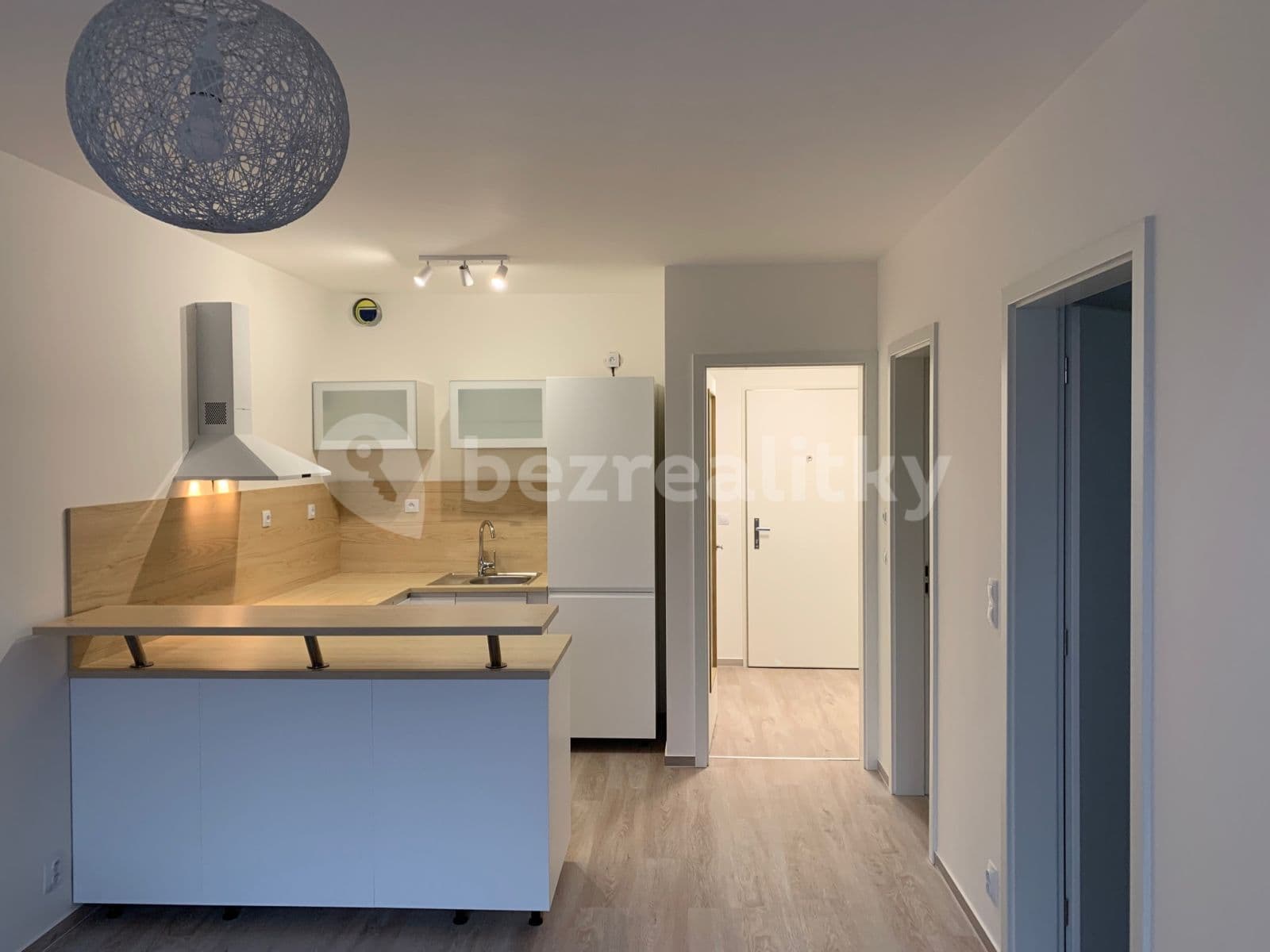 Pronájem bytu 2+kk 46 m², 42, Brno, Jihomoravský kraj Pronájem bytu 2+kk 46 m², 42, Brno, Jihomoravský kraj