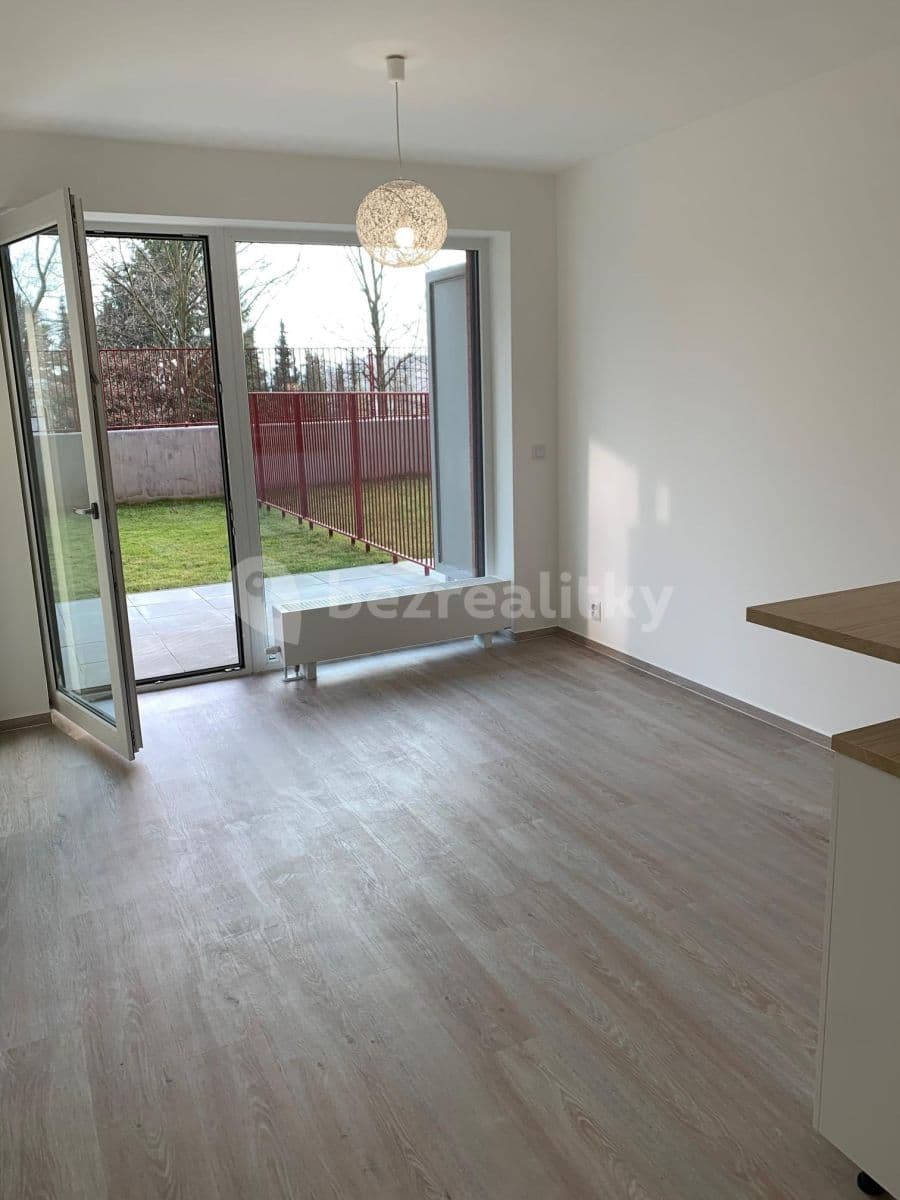Pronájem bytu 2+kk 46 m², 42, Brno, Jihomoravský kraj Pronájem bytu 2+kk 46 m², 42, Brno, Jihomoravský kraj