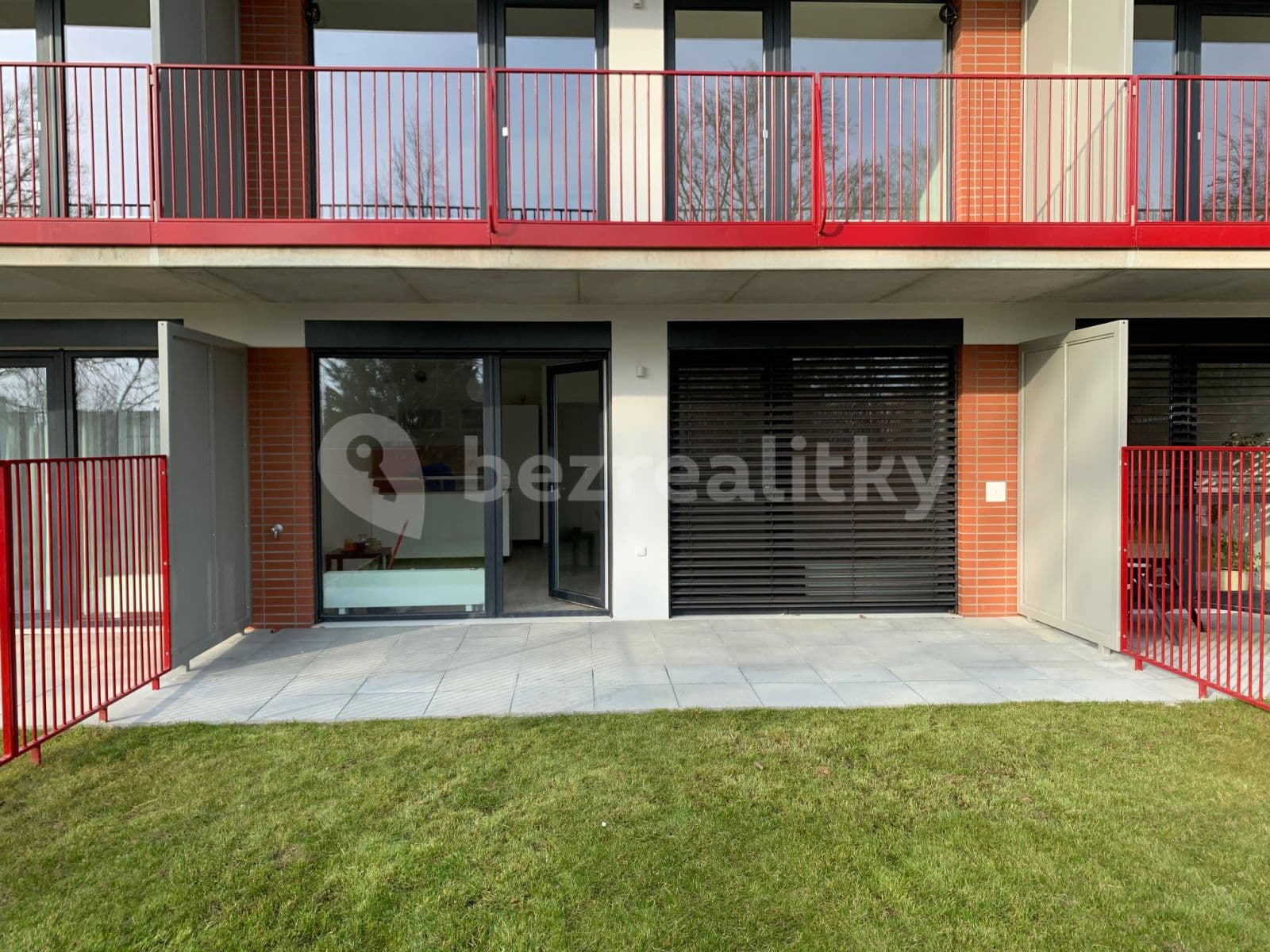 Pronájem bytu 2+kk 46 m², 42, Brno, Jihomoravský kraj Pronájem bytu 2+kk 46 m², 42, Brno, Jihomoravský kraj