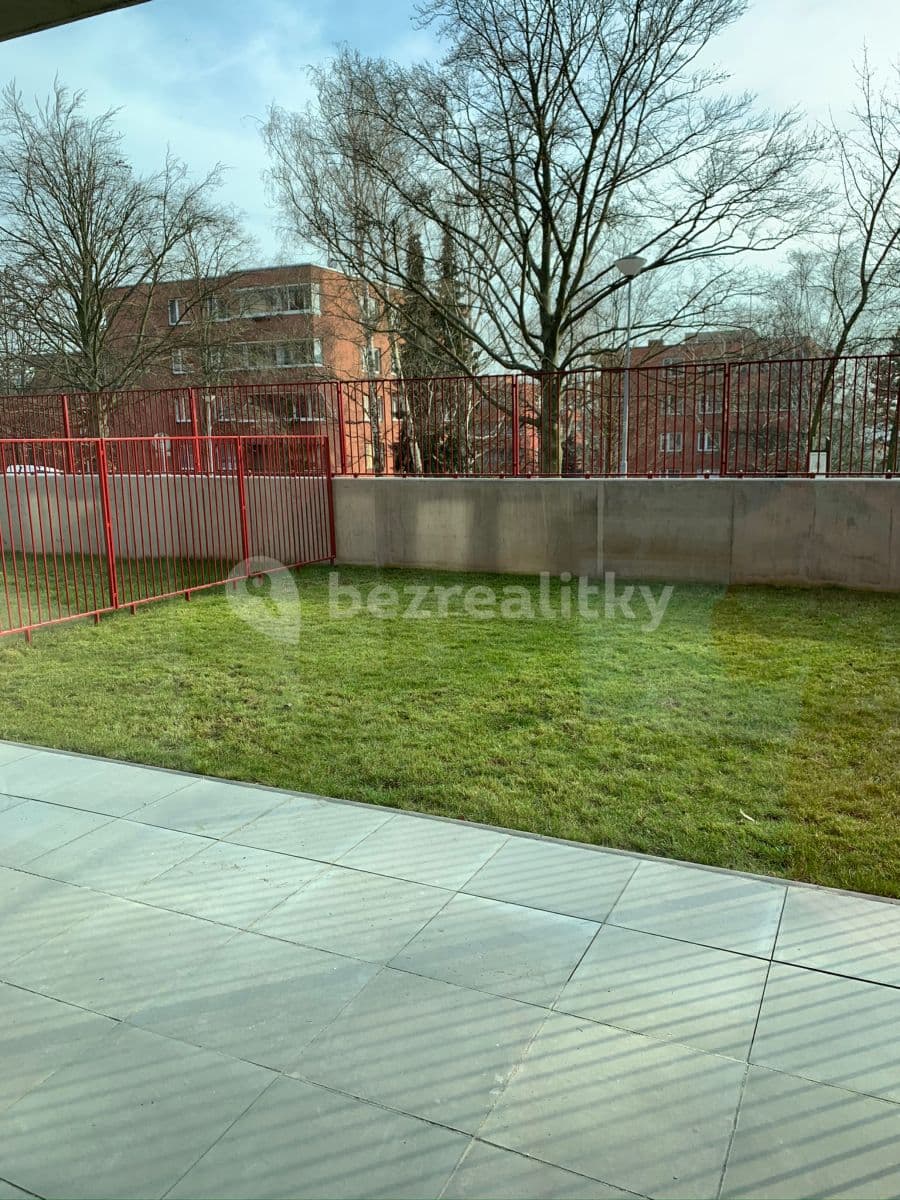 Pronájem bytu 2+kk 46 m², 42, Brno, Jihomoravský kraj Pronájem bytu 2+kk 46 m², 42, Brno, Jihomoravský kraj