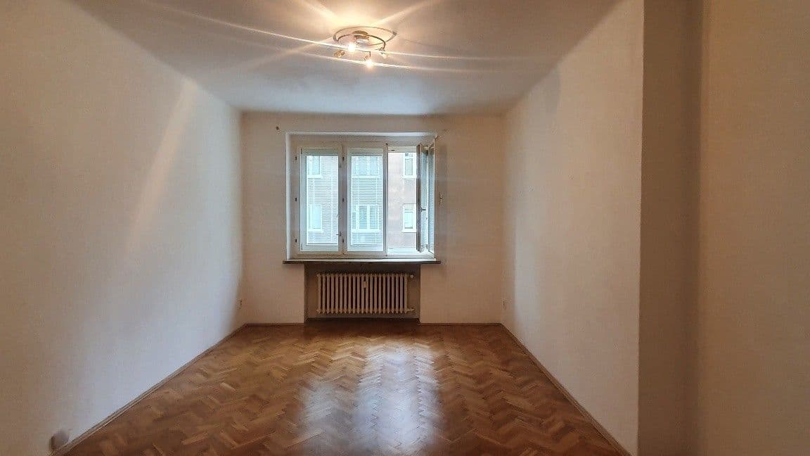 Pronájem bytu 1+kk 34 m², Přemyslovská, Praha, Praha Pronájem bytu 1+kk 34 m², Přemyslovská, Praha, Praha