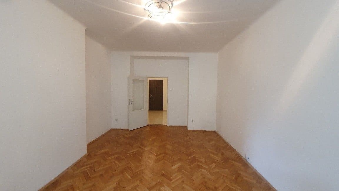Pronájem bytu 1+kk 34 m², Přemyslovská, Praha, Praha Pronájem bytu 1+kk 34 m², Přemyslovská, Praha, Praha