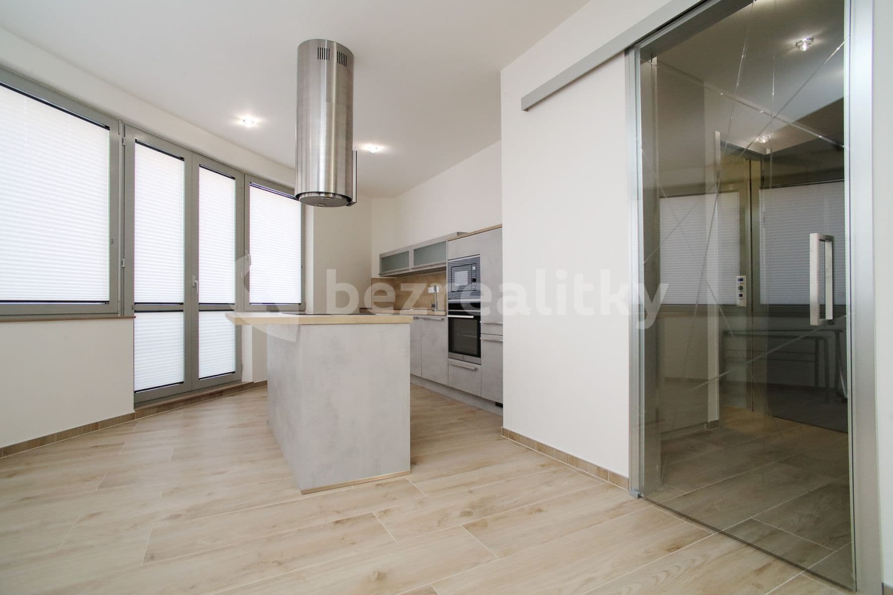 Pronájem bytu 3+kk 102 m², Biskupský Dvůr, Praha, Praha Pronájem bytu 3+kk 102 m², Biskupský Dvůr, Praha, Praha
