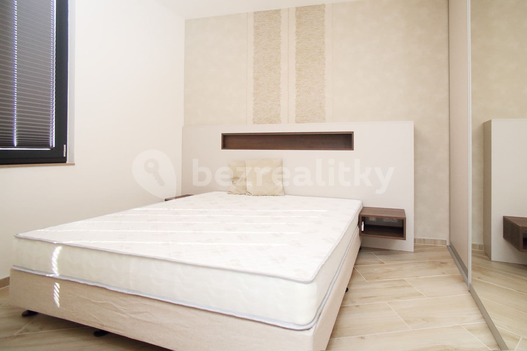 Pronájem bytu 3+kk 102 m², Biskupský Dvůr, Praha, Praha Pronájem bytu 3+kk 102 m², Biskupský Dvůr, Praha, Praha